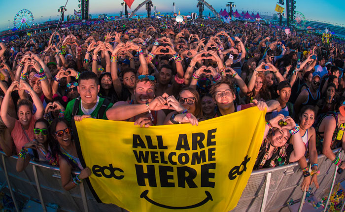 Las Vegas Shuttles >> EDC Las Vegas | June 16–18, 2017 | Las Vegas Motor Speedway Las Vegas Shuttles >> EDC Las Vegas | June 16–18, 2017 | Las Vegas Motor Speedway